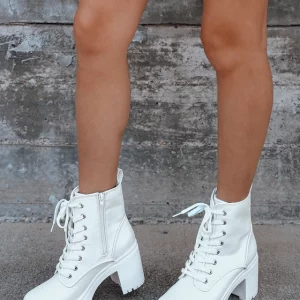 MOVAAX Lace-Up Platform Boots